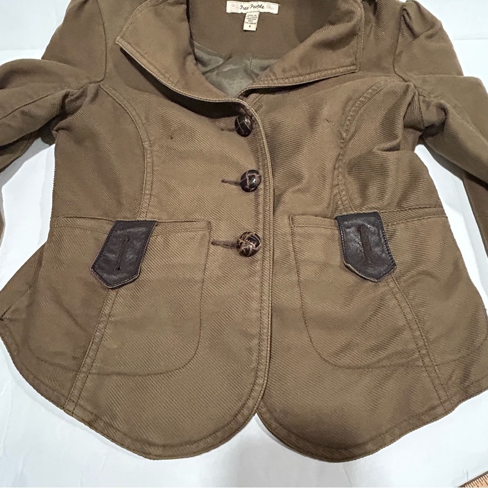FREE PEOPLE Moto Jacket Olive Army Green Military Coat Leather Trim Buttons Sz 4 - Picture 10 of 11